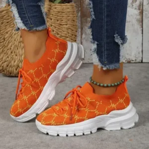 Dalsonshoes Women Fashion Plus Size Casual Flying Woven Lace-Up Round Toe Sneakers